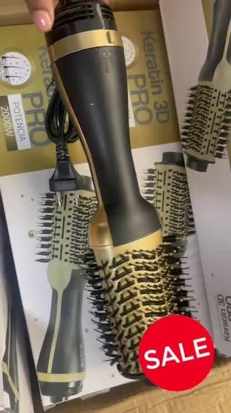 Keratin 3D Pro Professional Hot Air Brush and Styler - Image 4