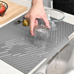 Silicone Dish Drying Mat 42.5×31.5cm, Folding Non-Slip Draining Mat